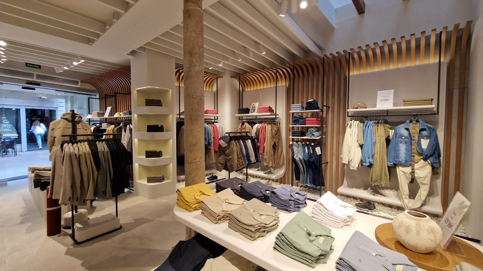 Nueva tienda BOSTON en Sevilla